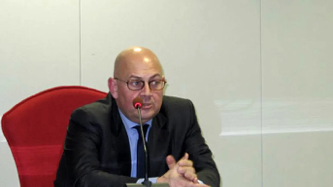 Emergenza migranti a Lampedusa, procuratore chiama aiuto.