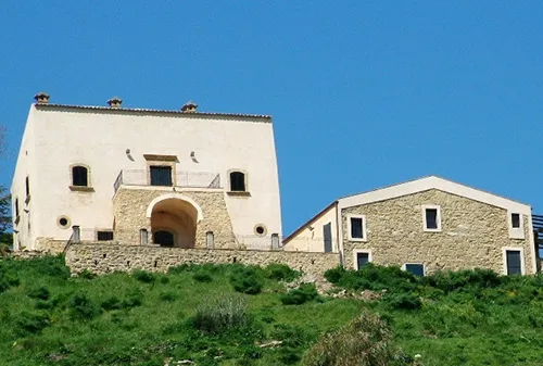 Enna - Villa Zagaria, domani riserve siciliane.