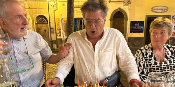 Lipari, festa per i 50 anni di giornalismo di Bartolino Leone