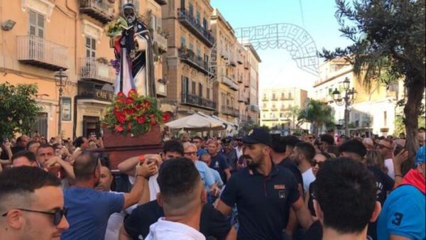 Processione 'blindata' a Porto Empedocle per San Calogero