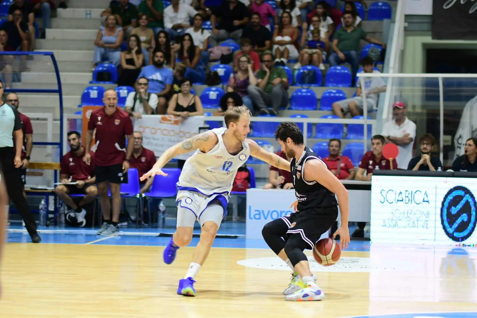 Fortitudo Agrigento vince il Derby di Supercoppa contro Trapani con una tripletta di Cohill, Amborsin e Polakovich.