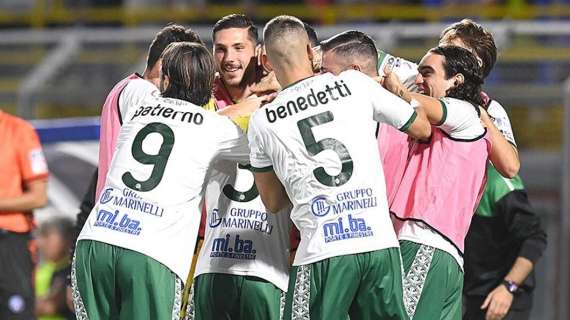 Avellino-Monopoli 4-0