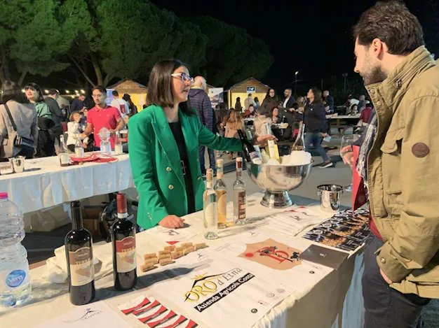 "Grappoli - Etna 2023": Un'Esplosione di Gusto, Cultura ed Emozioni