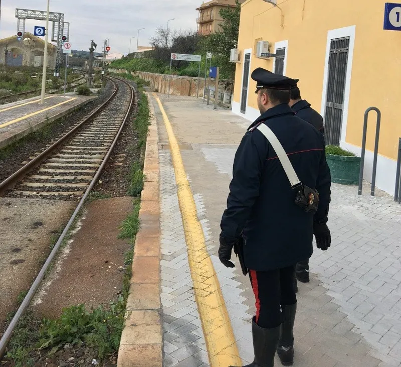 Imprenditore denunciato per irregolarità in cantiere ferroviario ad Agrigento.