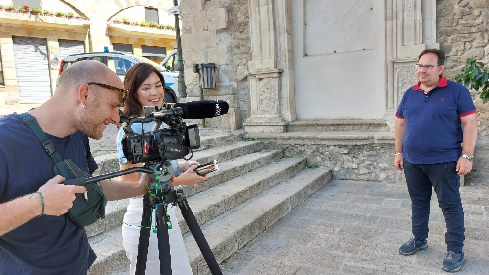 Le case a un euro a Gangi: borgo madonita è affollato di tv cinesi e giapponesi