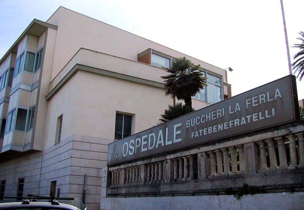 Neonati positivi alla cocaina, la madre li abbandona in ospedale