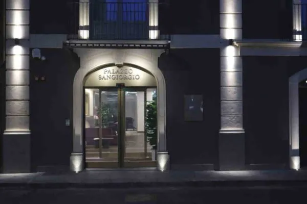 Palazzo Sangiorgio a Catania apre al pubblico nel centro storico - Turismo.