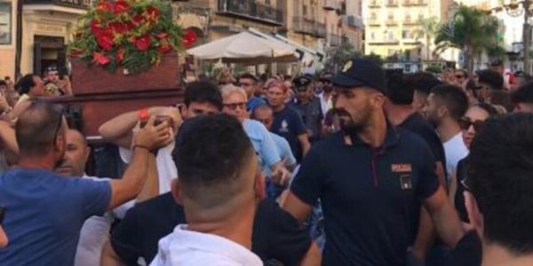 Porto Empedocle, anche il prefetto alla processione di San Calogero