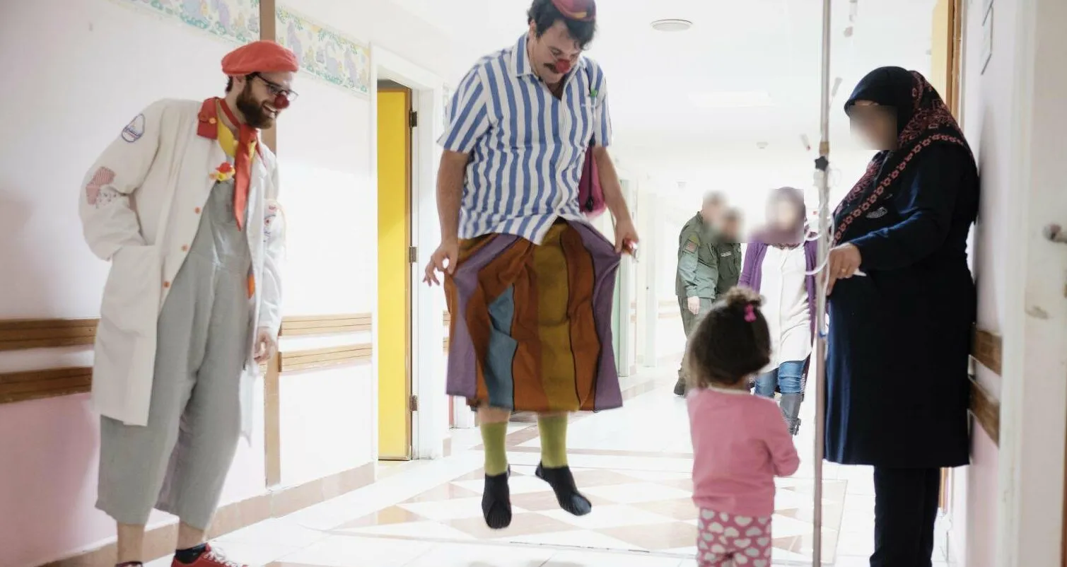 Primo corso di formazione di comicoterapia a Ragusa con Michael Christensen, il primo clown dottore.