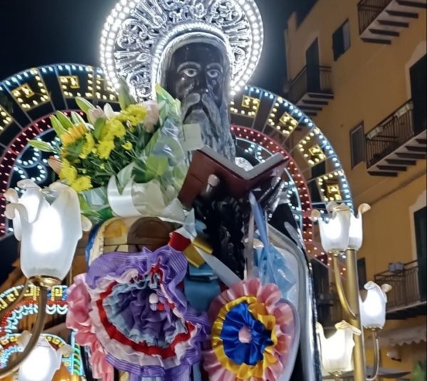 Processione “blindata” per San Calogero a Porto Empedocle