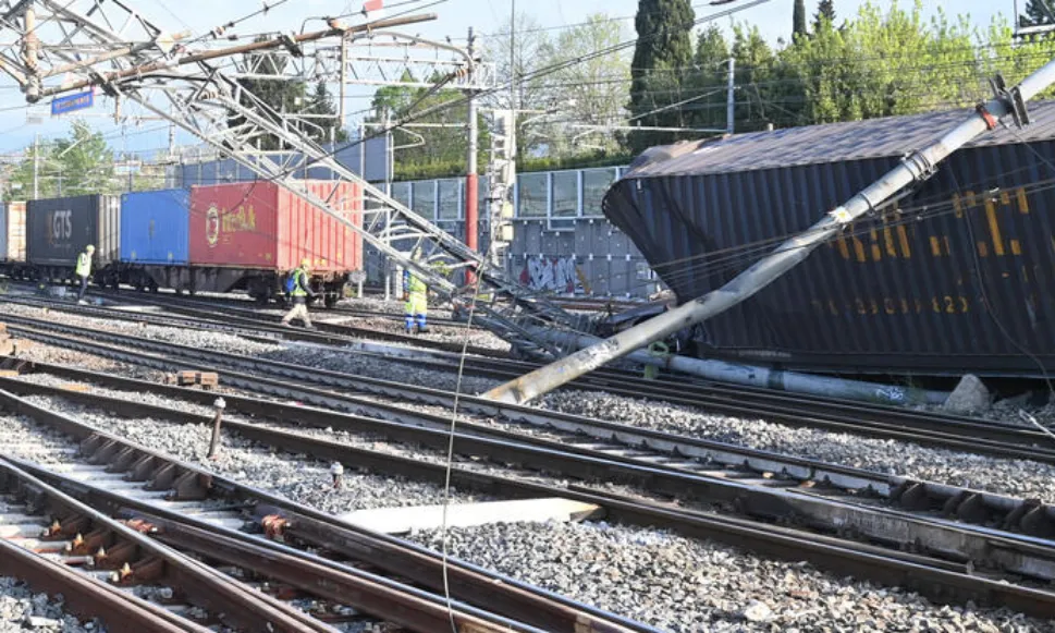 Scontro treno-veicolo, sospesa tratta Siracusa-Lentini