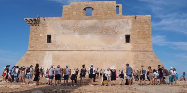 Leggenda, storia e valorizzazione dei beni culturali: i segreti del successo di Colapesce sull'isola di Capo Passero