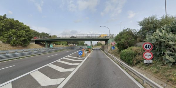 Incidente tra due auto sulla Palermo-Catania, un ferito grave: traffico in tilt all'altezza di Bagheria