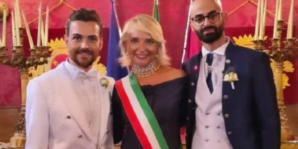 Valerio Scanu si è sposato con un ingegnere di Castelvetrano: l'amore con Luigi Calcara
