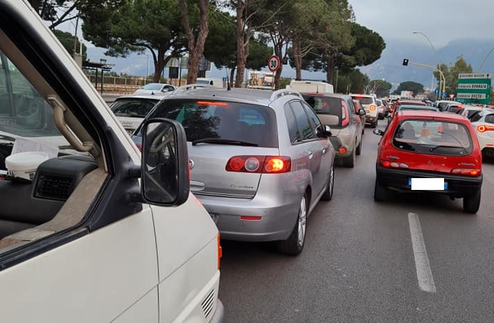 traffico ponte corleone