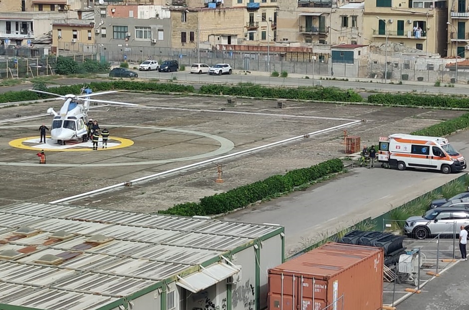 Scivola e cade in un dirupo a Monte Cuccio a Palermo, paura per un operai forestale, difficoltà anche per i soccorsi