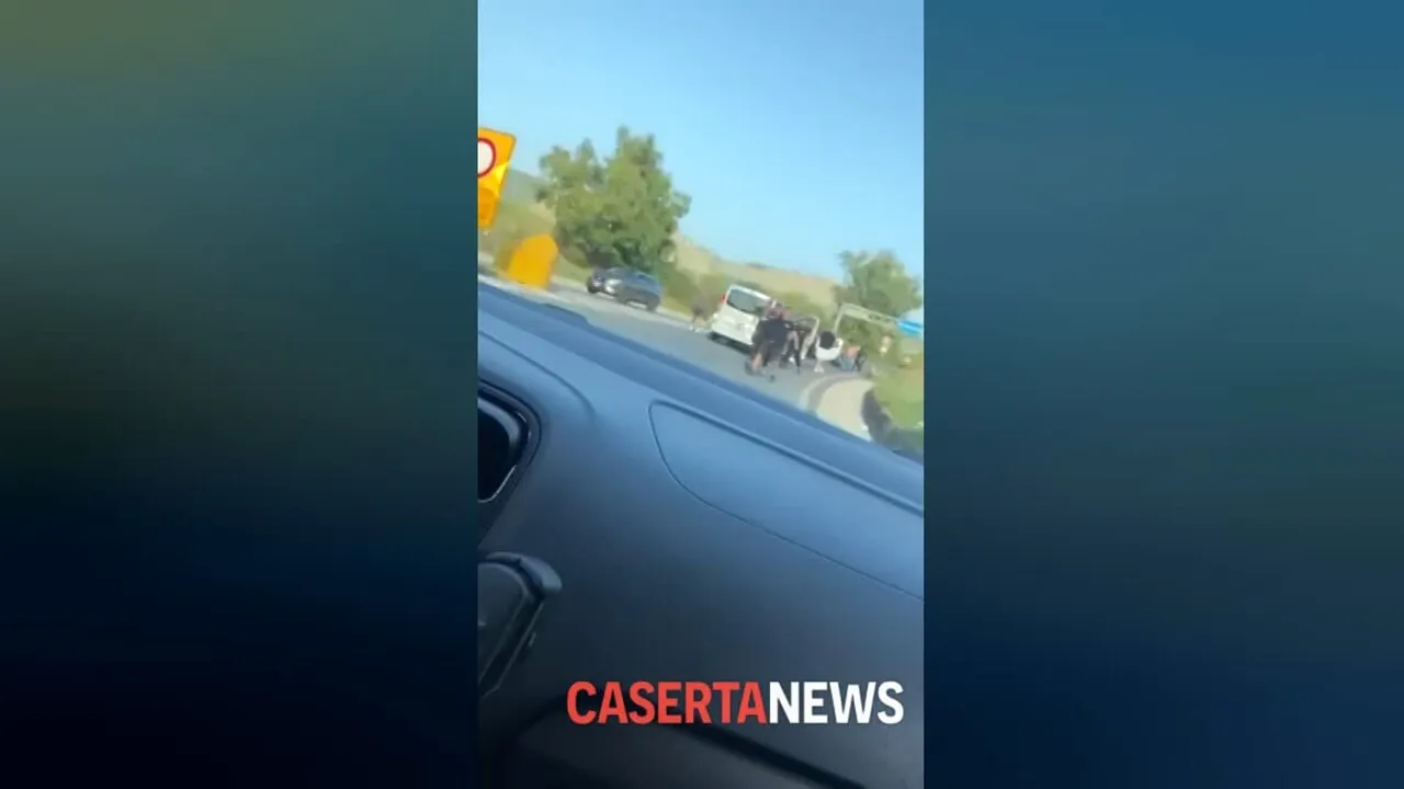 Scontri violenti dopo Casertanae a sprangate