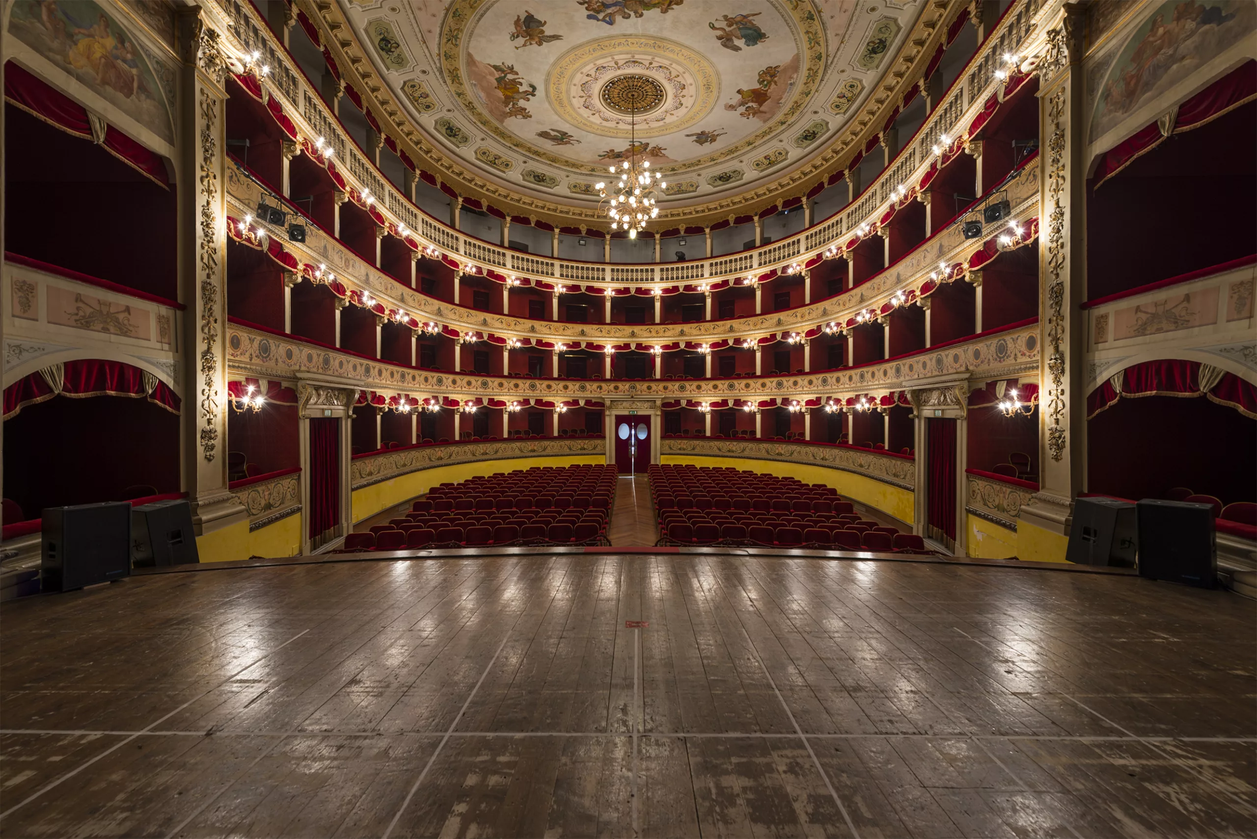 Teatri Isola 5 imperdibili tappe in Sicilia Occidentale.webp