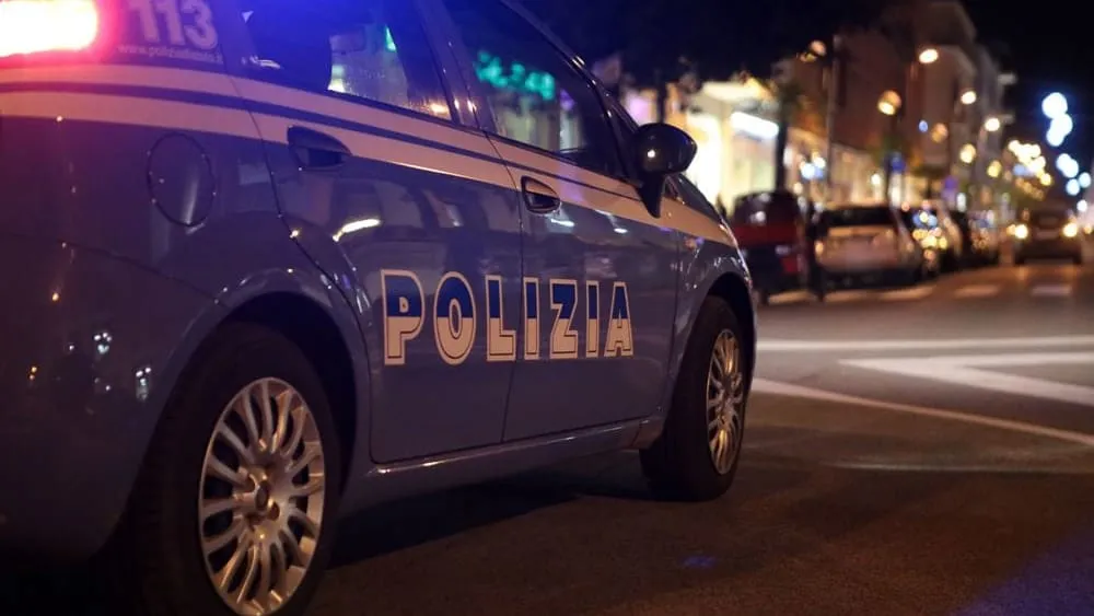 Assalto con escavatore a stazione: indagini polizia