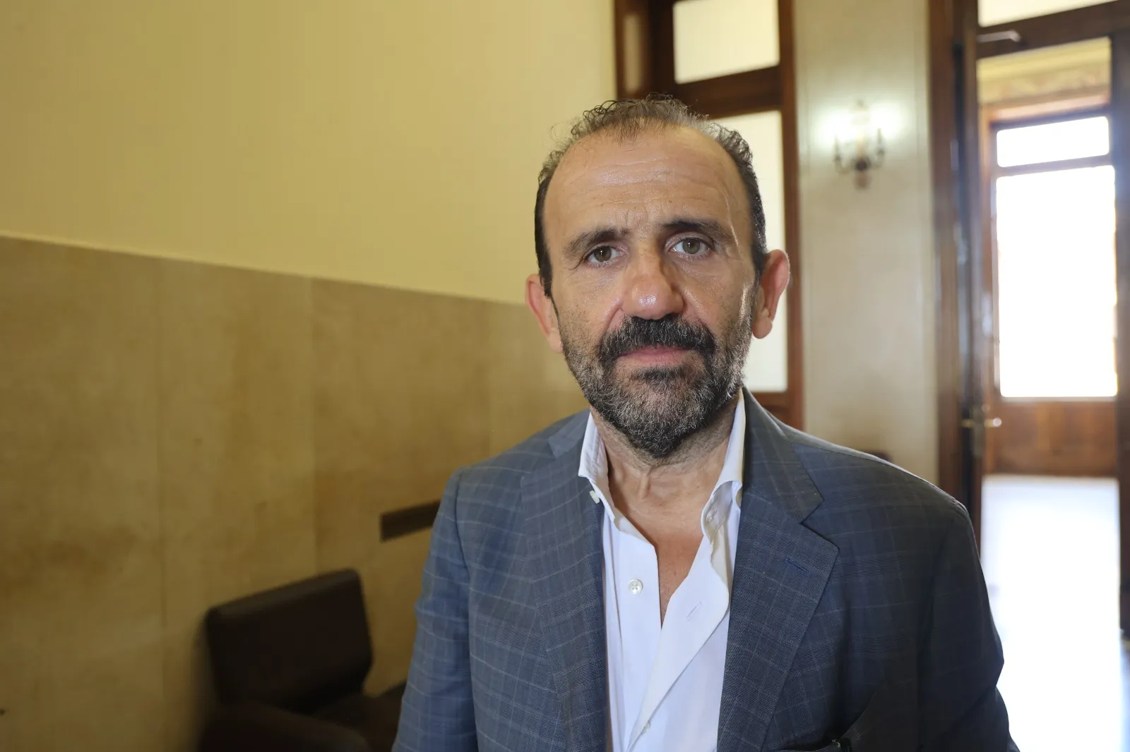 Croce al centrodestra diviso a Barcellona: 7 giorni di fibrillazioni politiche - Tempostretto