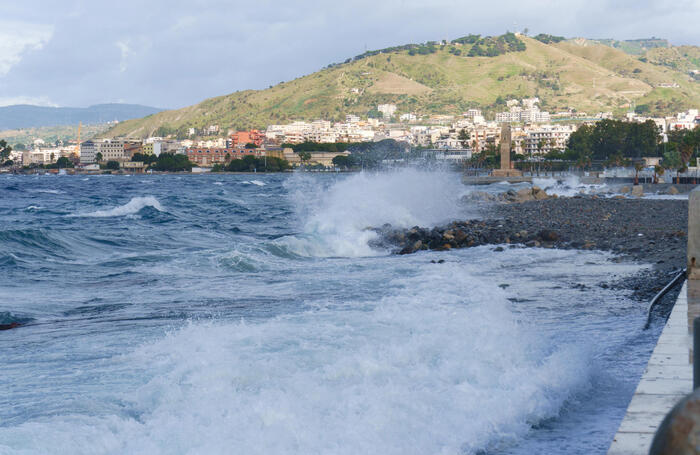 Maltempo: domani allerta arancione in Calabria e Sicilia