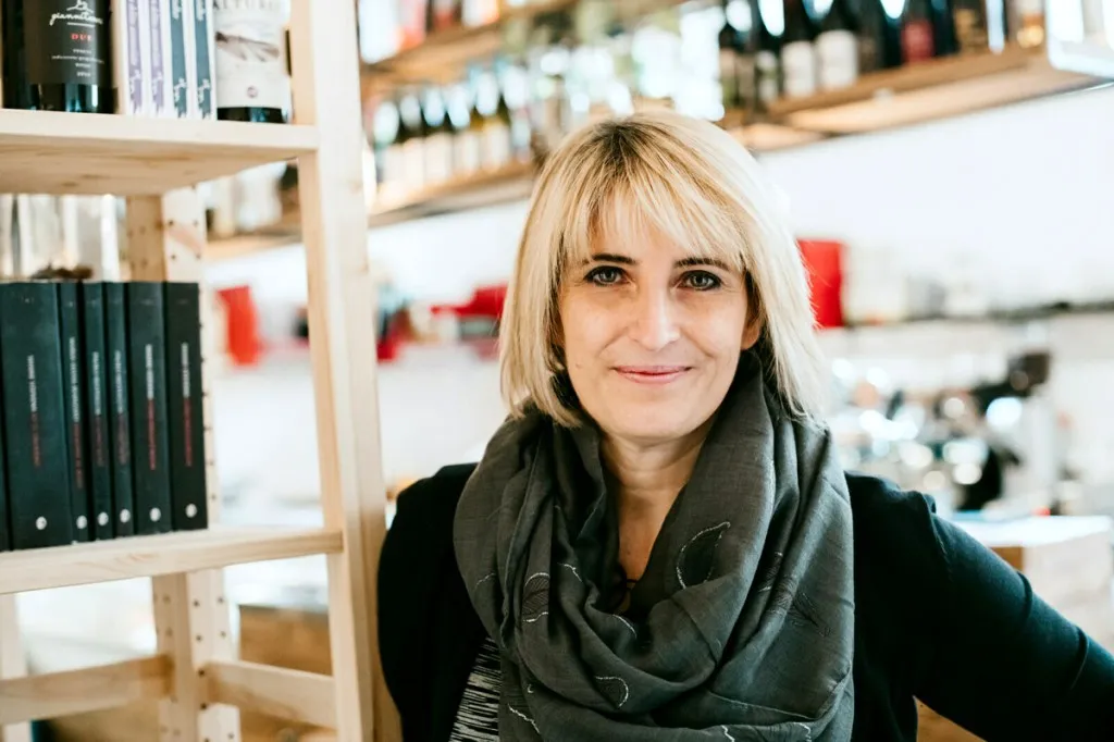 E. Canepa presenta a Palermo il terzo romanzo "Resta con me, sorella" - Sicilia Oggi