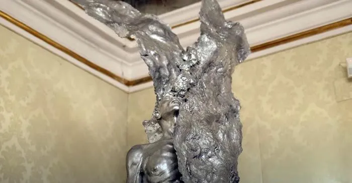La scultura di Giacomo Rizzo a Gangi: vita racchiusa in pietra