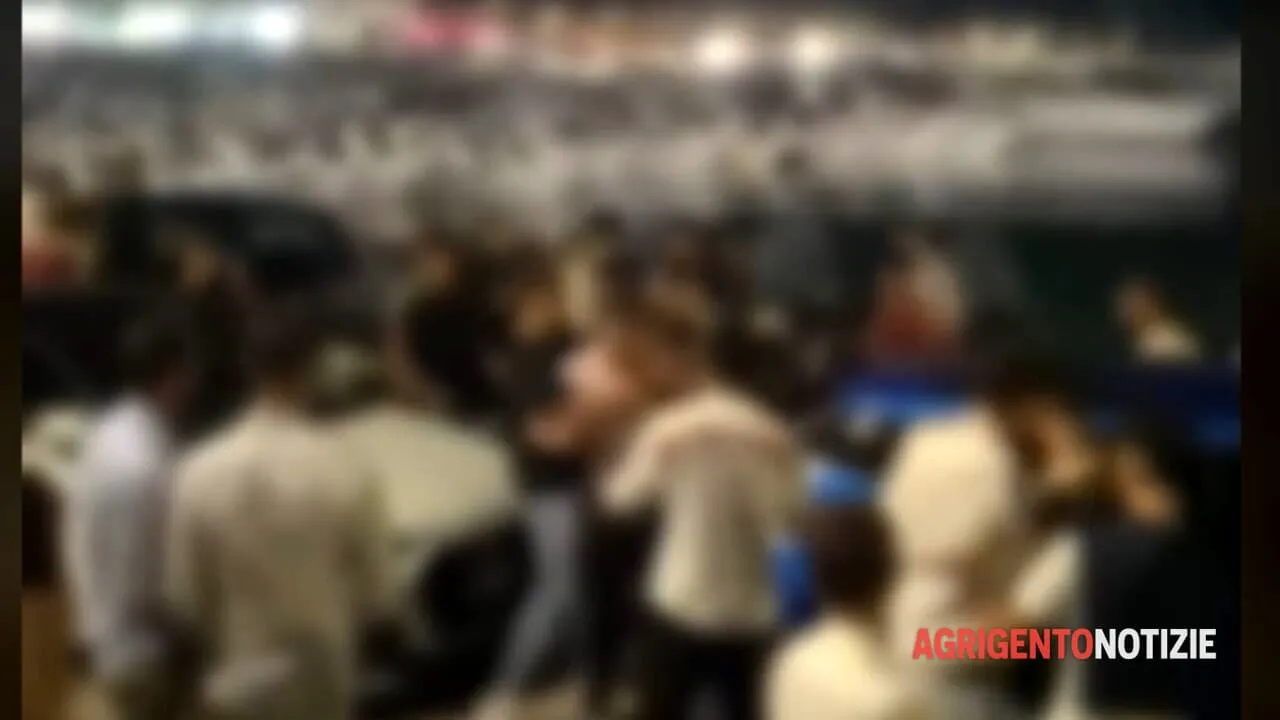 Maxi rissa a San Leone, individuati 30 partecipanti: 7 minorenni rischiano processo
