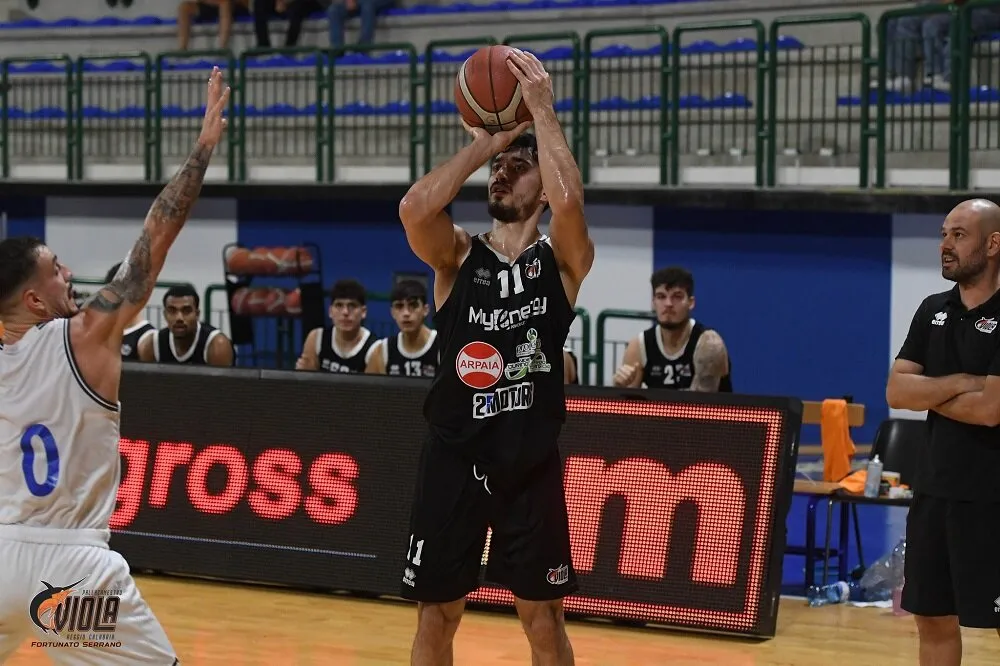 Pallacanestro Viola: battaglia contro Ragusa per la vetta