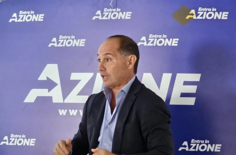 Riassumi questo titolo tra 55 e 66 caratteri Azione a Siracusa riparte da Incatasciato e Lo Bianco: celebrato il congresso provinciale - Siracusa News
