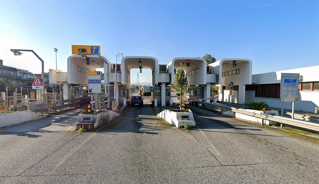 Riassumi questo titolo tra 55 e 66 caratteri Lavori di bitumazione sulla A20: limitazioni al transito nel tratto tra Milazzo e Rometta dalle 7 alle 20