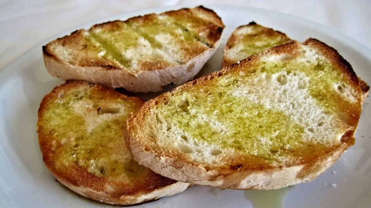 Sagre e degustazioni: passione per l'olio e i sapori d'autunno, weekend perfetto.