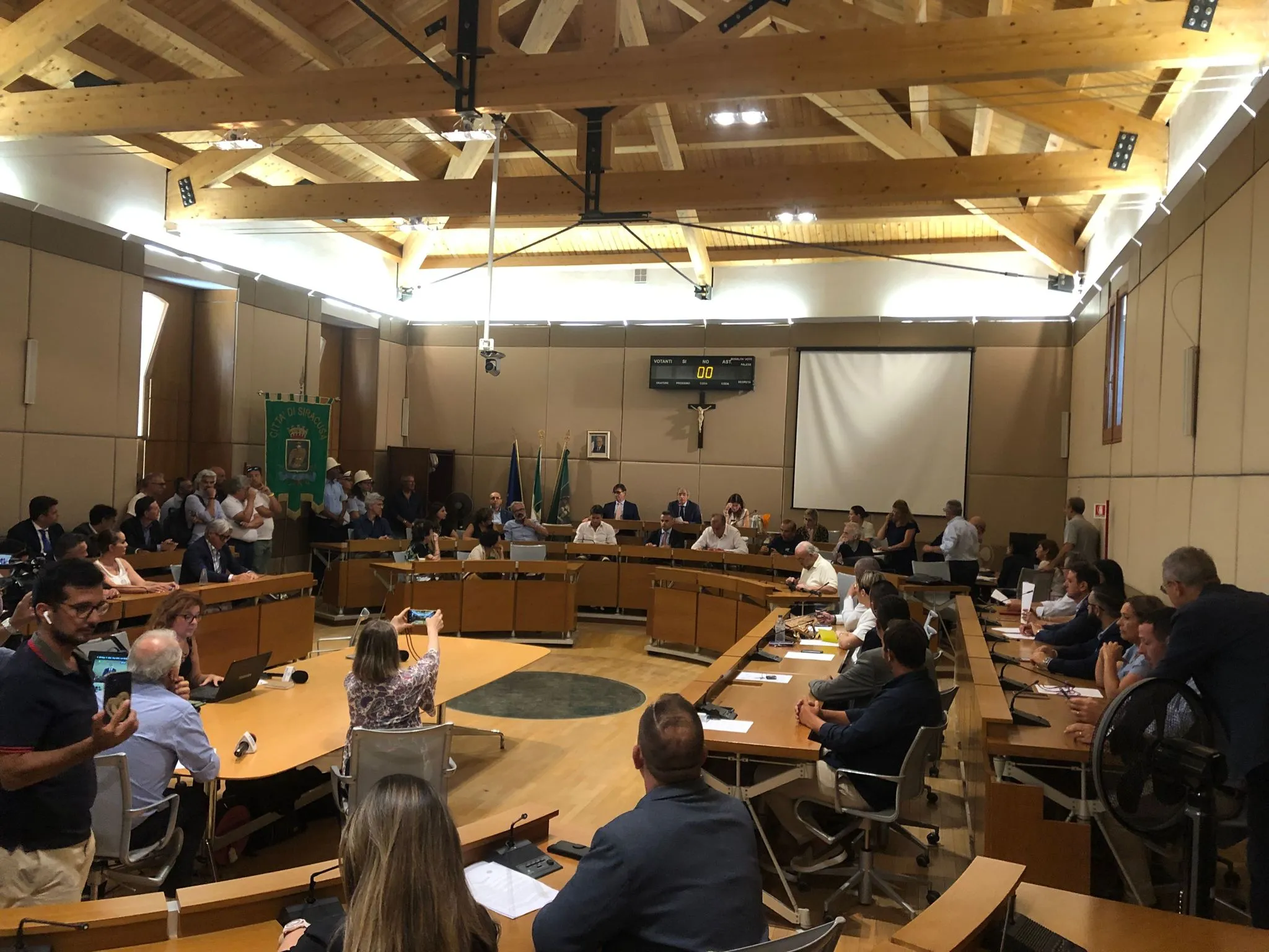 Approvato atto di indirizzo per scuole Martoglio, Chindemi e Brancati a Siracusa - Siracusa News
