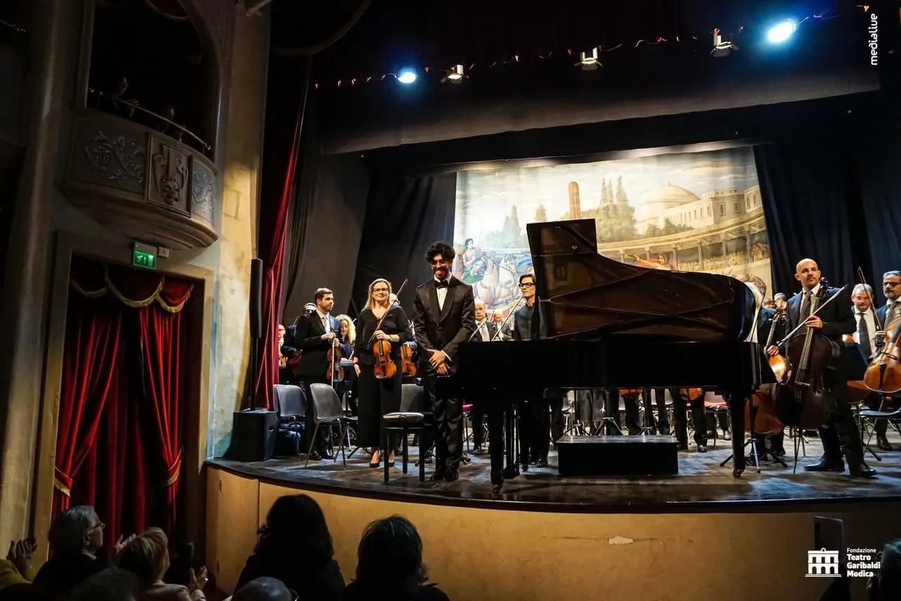 Successo per debutto nuova stagione al Teatro Garibaldi di Modica con l’orchestra del Teatro Bellini di Catania e omaggio a Gershwin - Sicilia Oggi