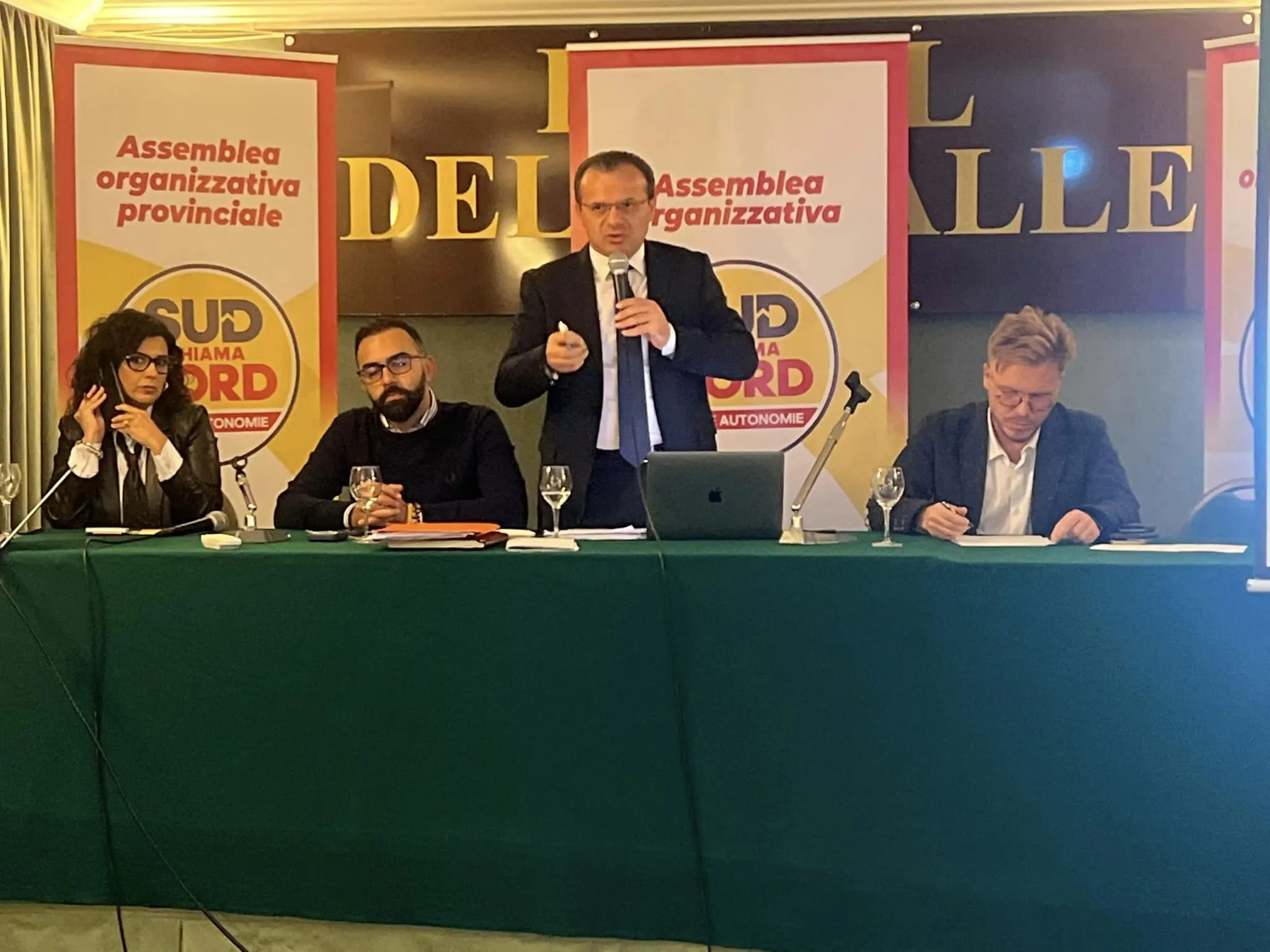Sud Chiama Nord, assemblee in Sicilia. De Luca ad Agrigento: inizia il dialogo.