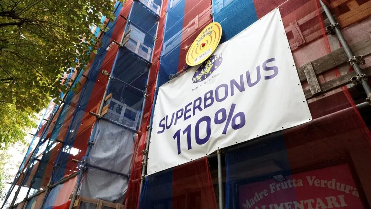 Tassa sul superbonus: chi paga e quanto