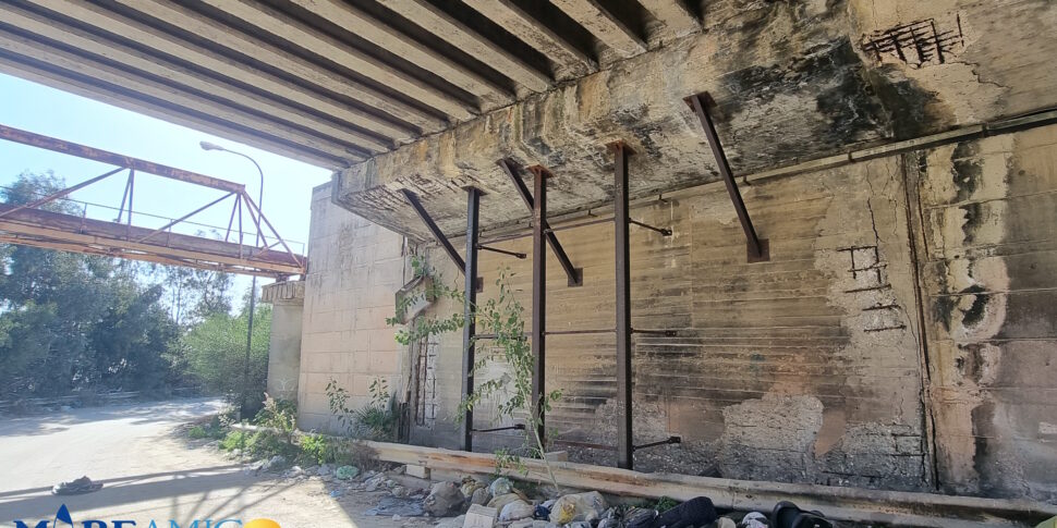 «Il viadotto di Porto Empedocle è pericoloso», la protesta di Mareamico all'Anas