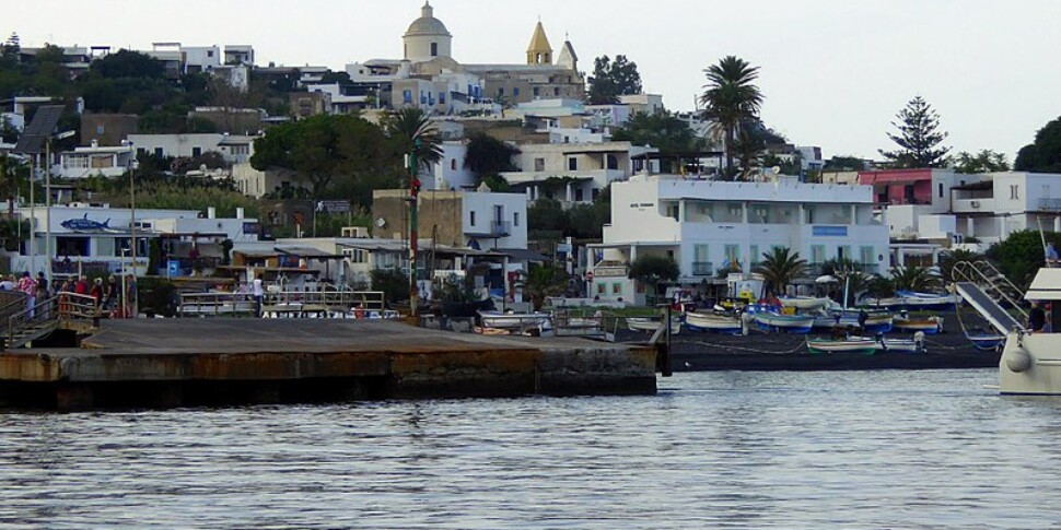 Dal fondale ai torrenti, proseguono i lavori a Stromboli