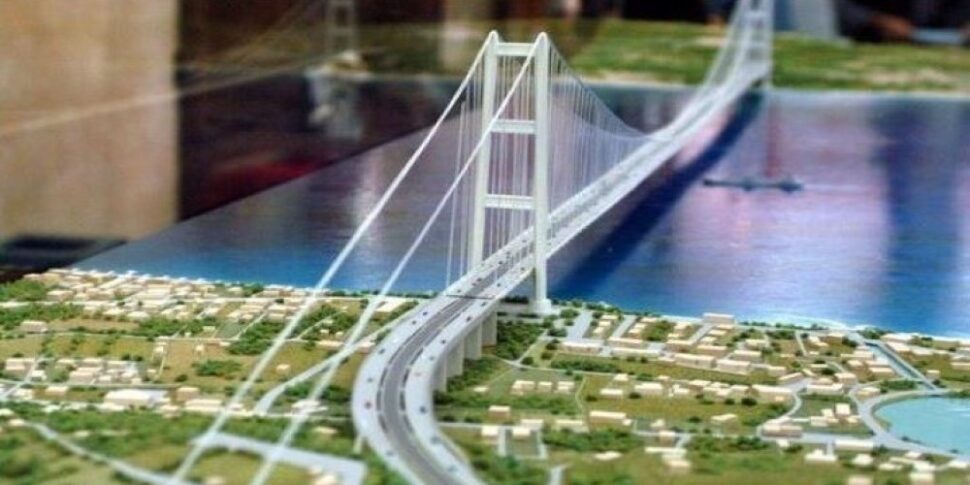 Manovra, il governo conferma lo stanziamento di 11,6 miliardi per il Ponte ma il finanziamento verrà rimodulato