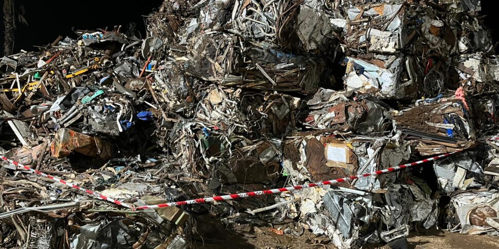 Marsala, stoccaggio di rifiuti ferrosi e pericolosi senza autorizzazioni: scatta il maxi sequestro dell'area