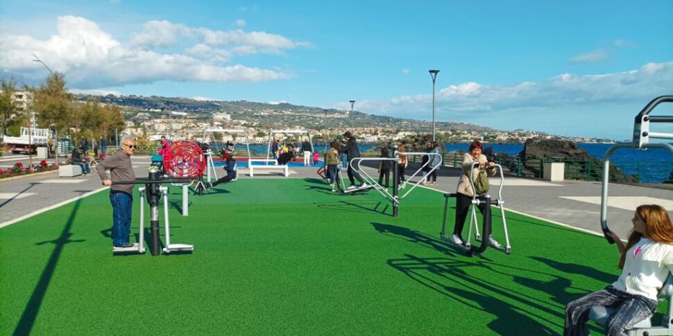 Catania, inaugurata la nuova piazza intitolata a Franco Battiato