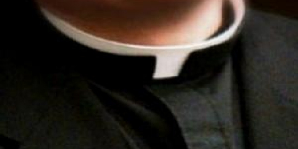 Arrestato il parroco di Sortino, pretendeva 100 euro per celebrare un funerale