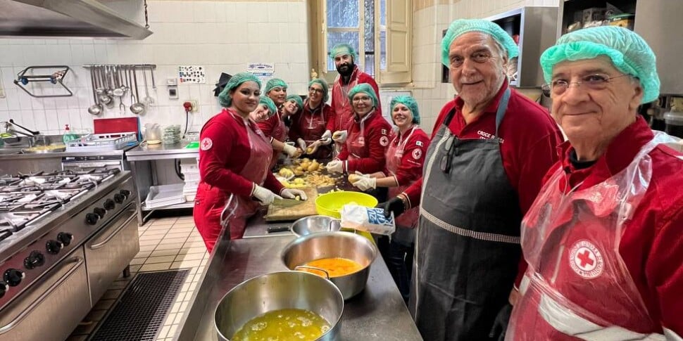 Oltre 400 i pasti distribuiti dalla Croce Rossa Italiana di Caltanissetta per le festività natalizie