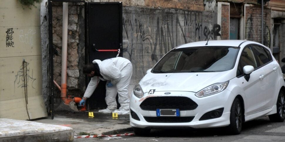 Il delitto nella discoteca di Palermo: un video mostra la pistola in mano al maggiorenne