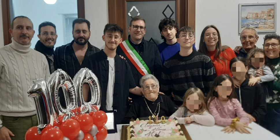 Un'altra centenaria a Castellammare del Golfo: i 100 anni di nonna Antonina