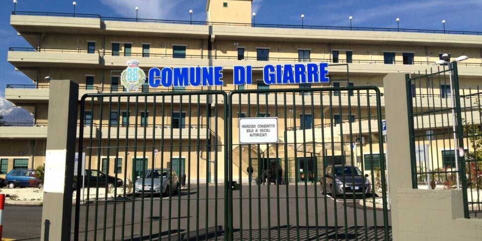 Giarre, rubato il camioncino del Comune dal parcheggio municipale