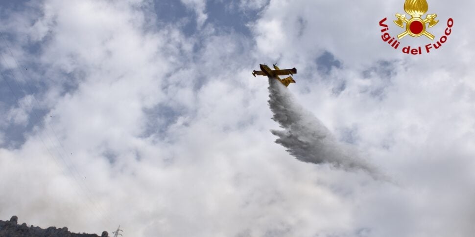 Incendi in provincia di Palermo, da Altavilla Milicia a Partinico