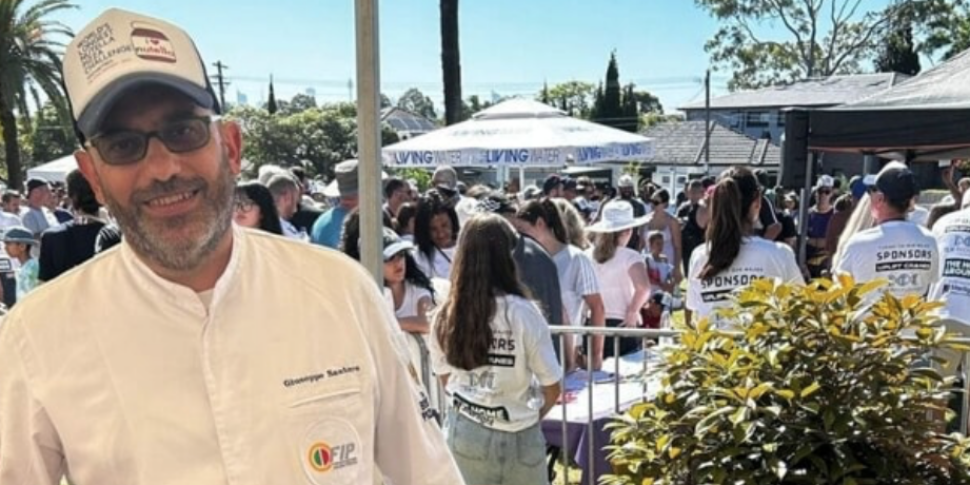 Giuseppe Santoro, da Giardini Naxos a Sidney per il record della pizza alla nutella più lunga del mondo