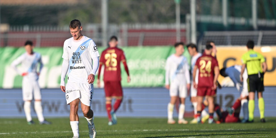 Il Palermo perde la bussola: troppi errori, un'espulsione, Cittadella in trionfo con un gol per tempo