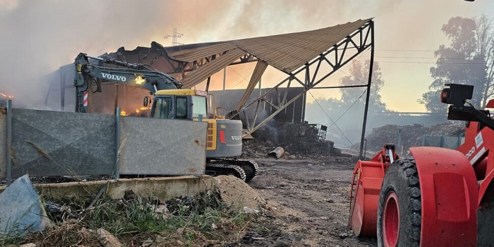 Incendio a Licata, sì della Regione all'ordine del giorno per il varo di una commissione d'inchiesta